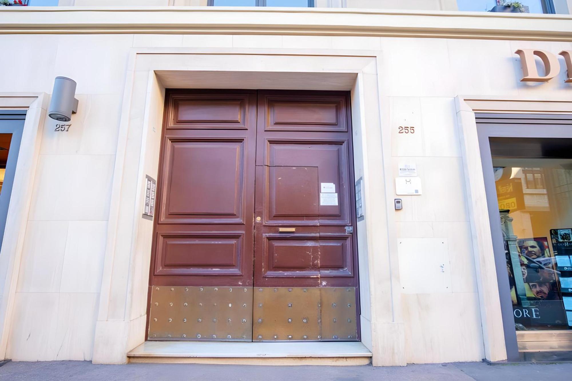 Elegantis Giolitti Suite Apartment With Private Balcony, Rome